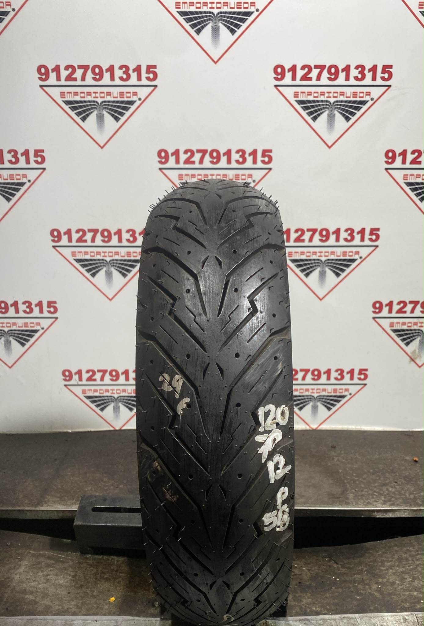 120/70 R12